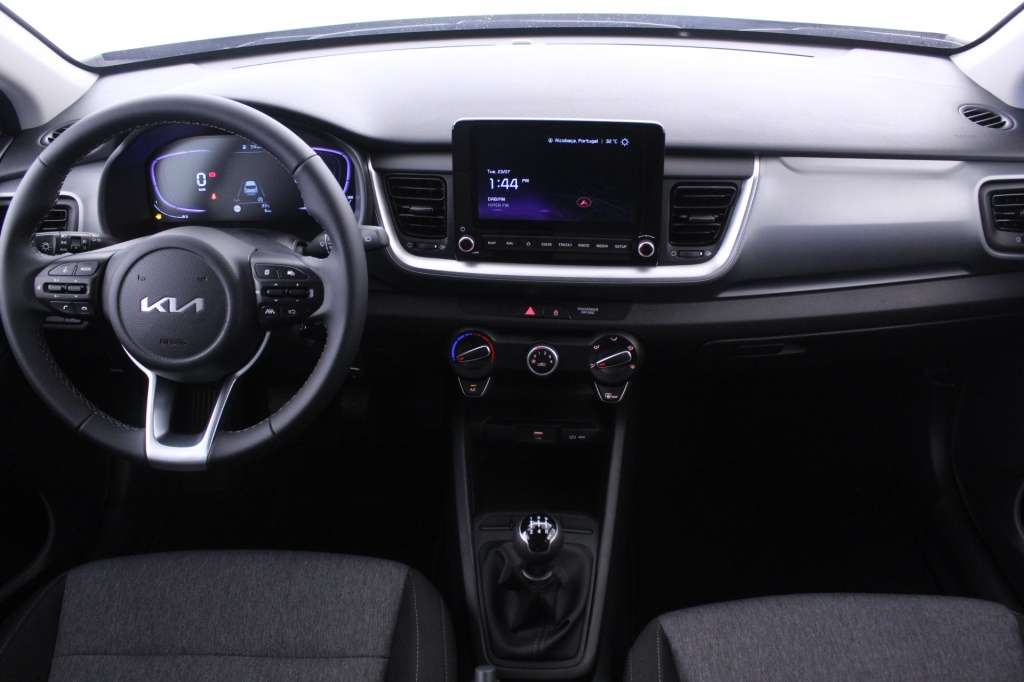 kia-stonic-2024-gasolina-1197cc