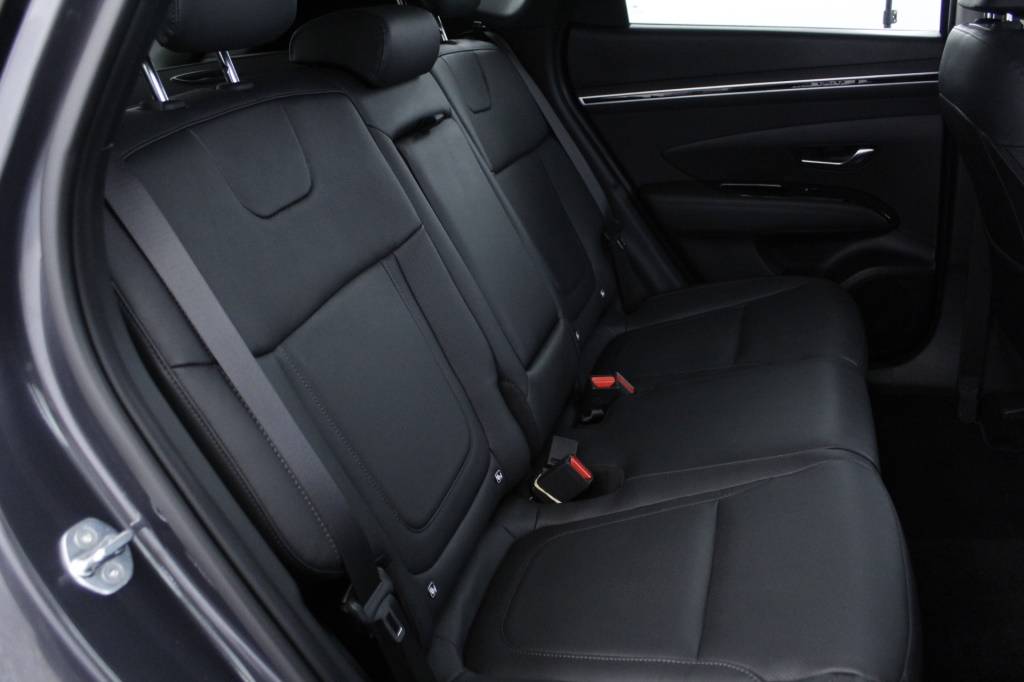 hyundai-tucson-2024-diesel-1598cc