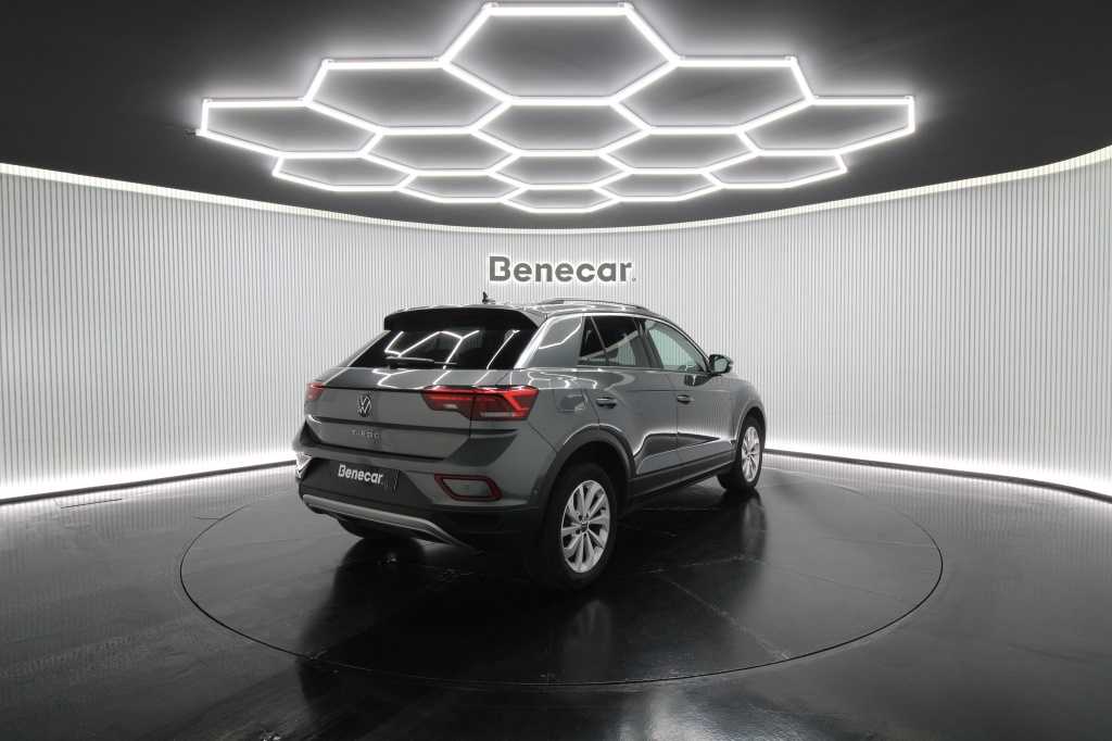 volkswagen-t-roc-2025-gasolina-999cc