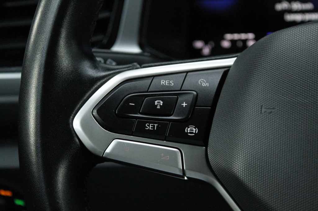 volkswagen-t-roc-2025-gasolina-999cc