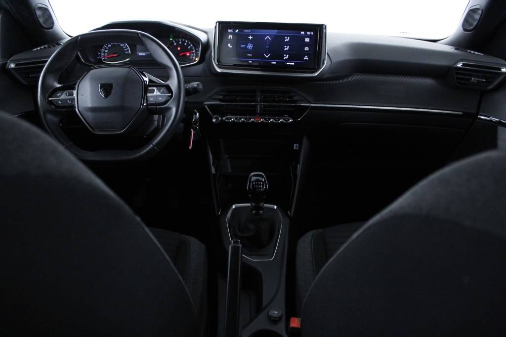 peugeot-2008-2024-gasolina-1199cc