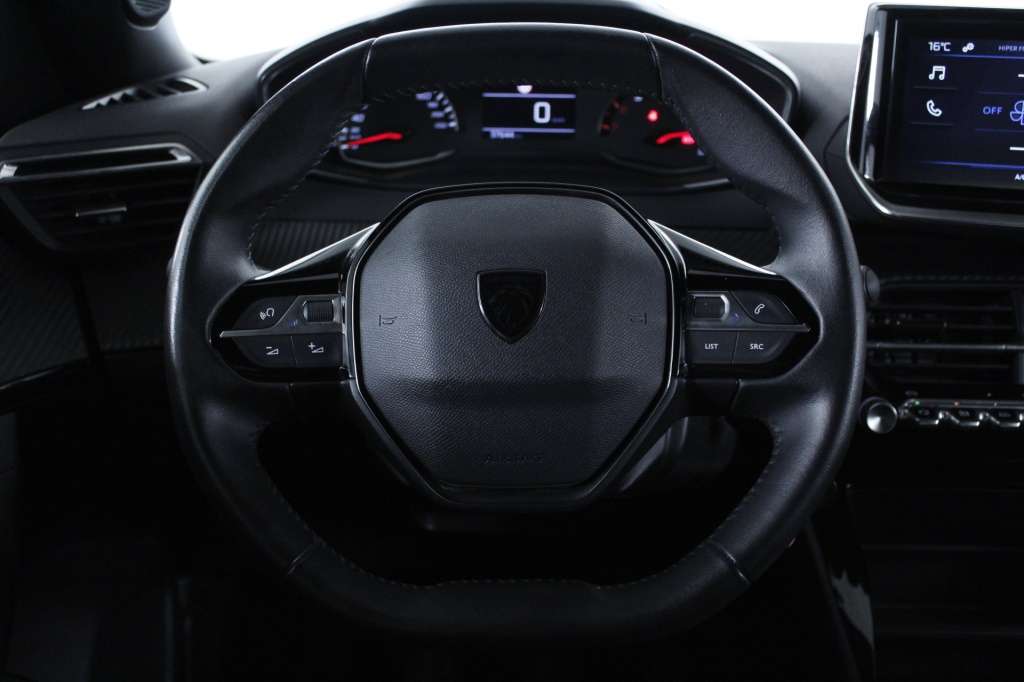 peugeot-2008-2024-gasolina-1199cc