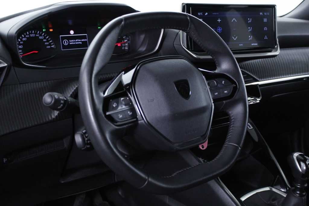 peugeot-2008-2024-gasolina-1199cc