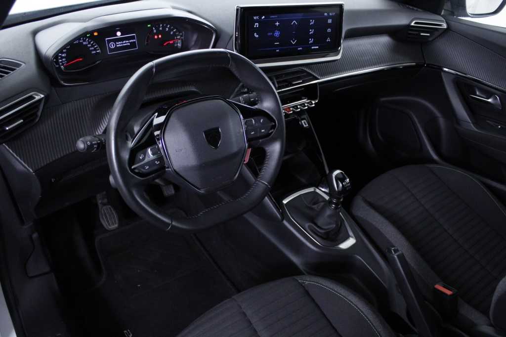 peugeot-2008-2024-gasolina-1199cc