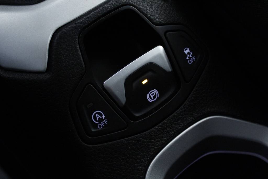jeep-renegade-2018-diesel-1598cc