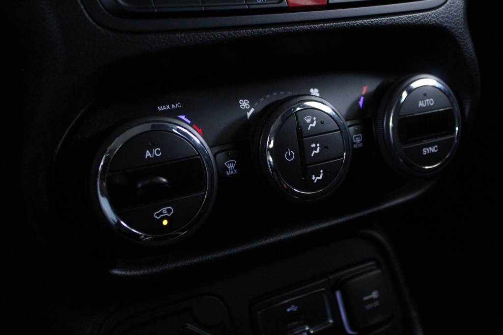 jeep-renegade-2018-diesel-1598cc