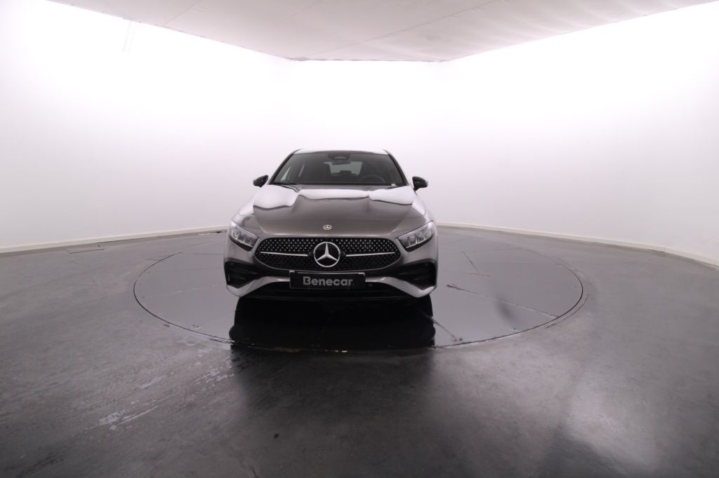 mercedes-benz-classe-a-2025-hibrido-1332cc