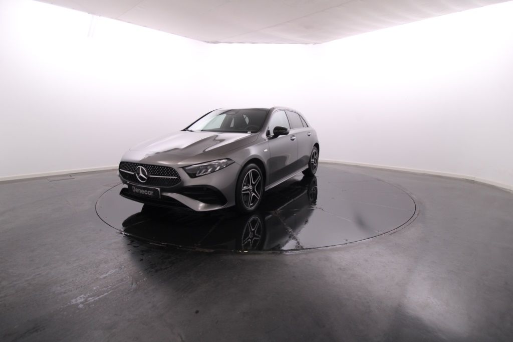 mercedes-benz-classe-a-2025-hibrido-1332cc