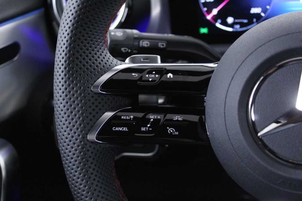 mercedes-benz-classe-a-2025-hibrido-1332cc