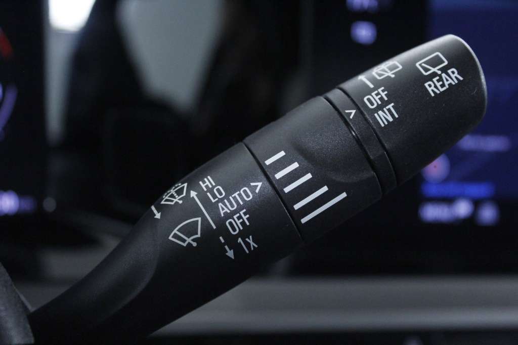 opel-mokka-2024-gasolina-1199cc
