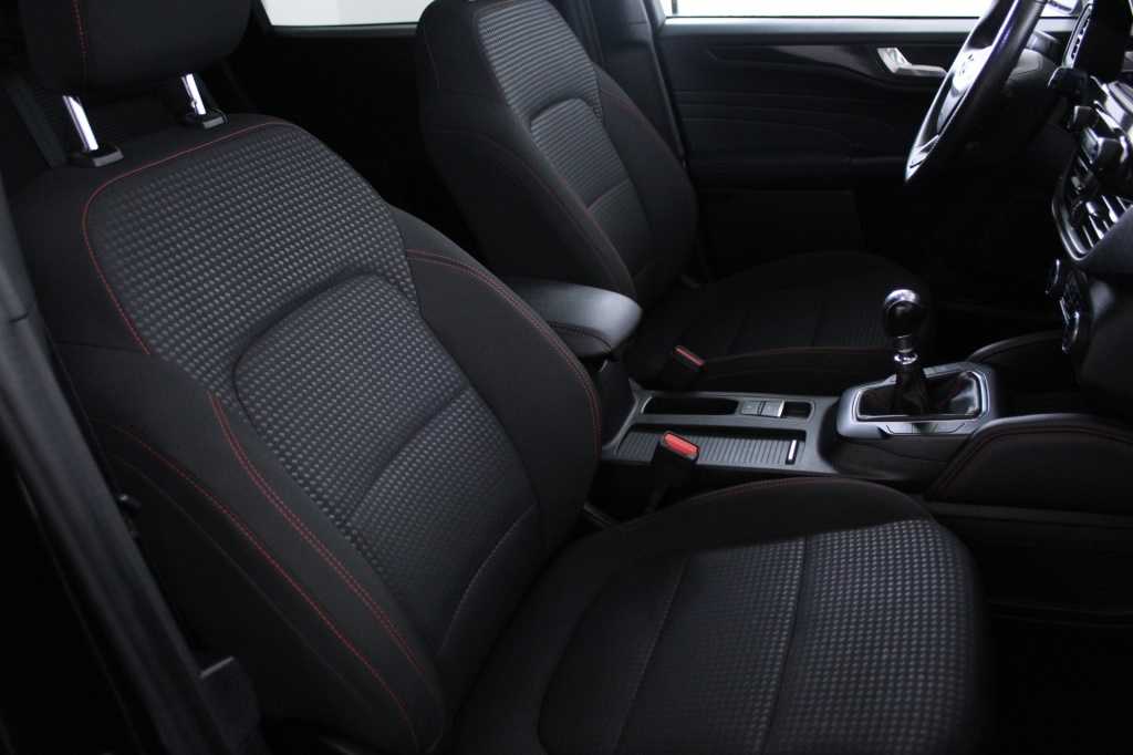ford-kuga-2022-diesel-1499cc