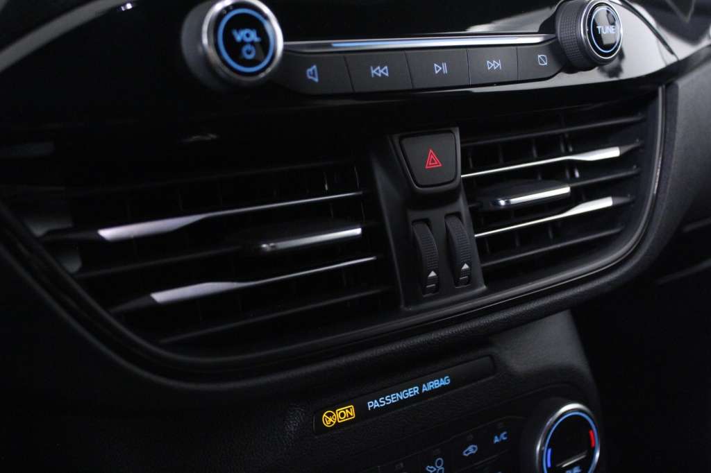 ford-kuga-2022-diesel-1499cc