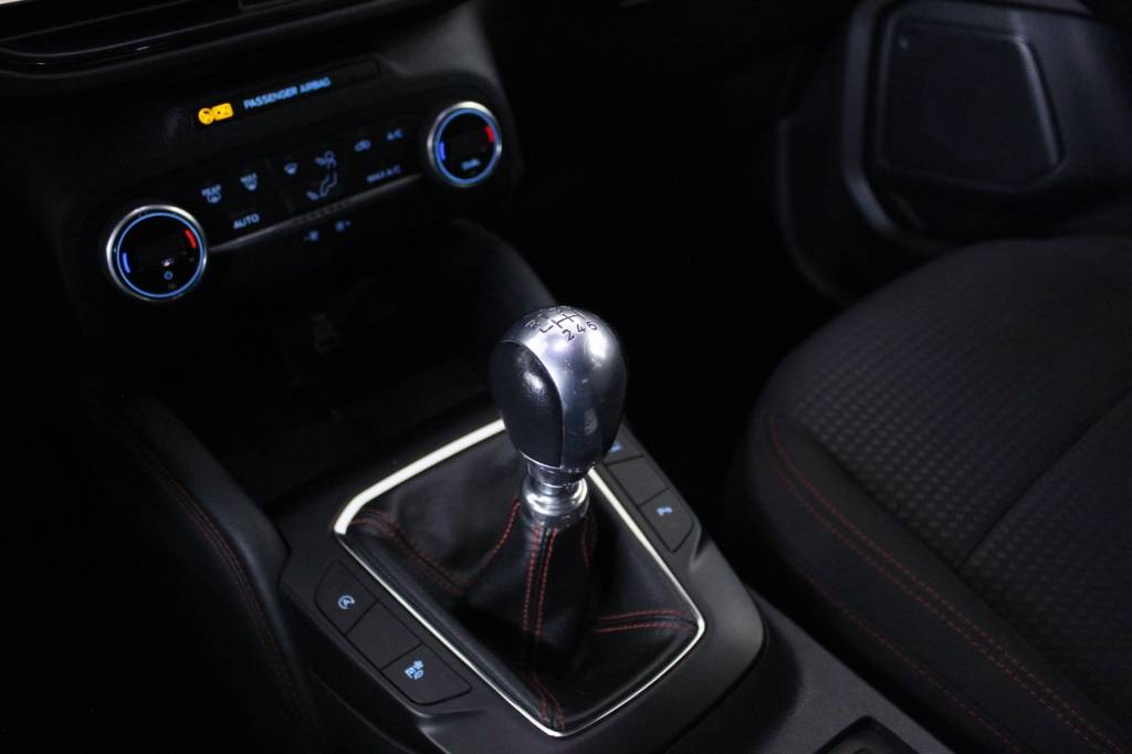 ford-kuga-2022-diesel-1499cc