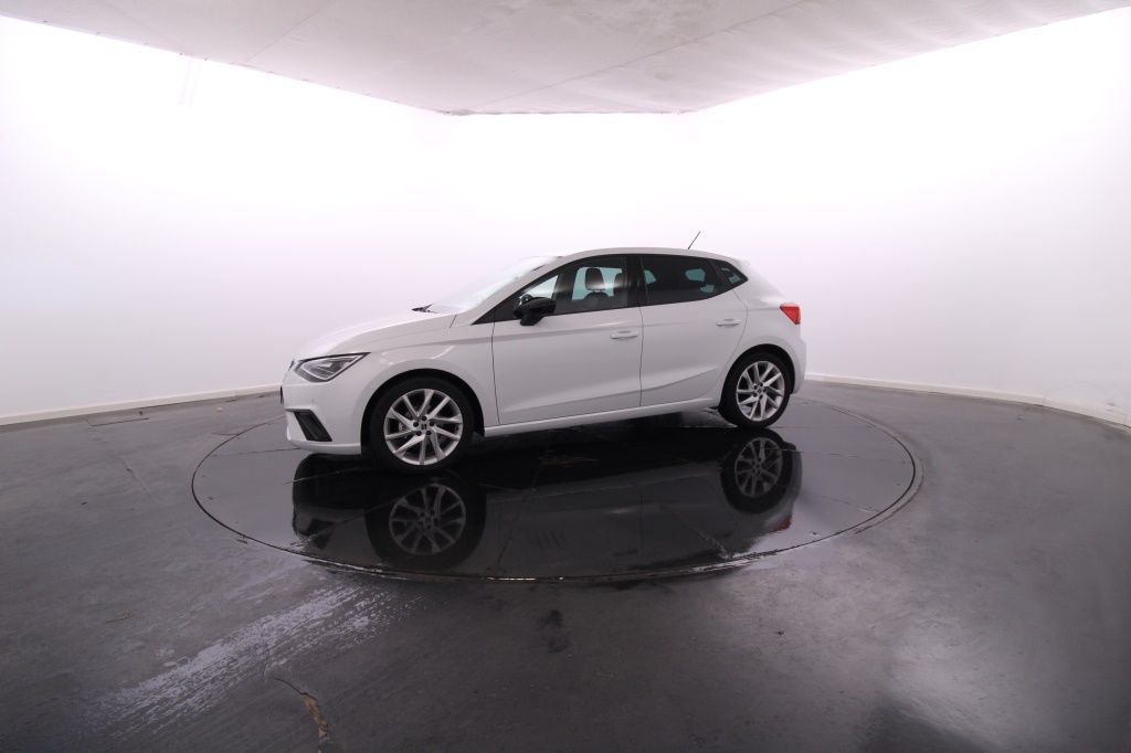seat-ibiza-2024-gasolina-999cc