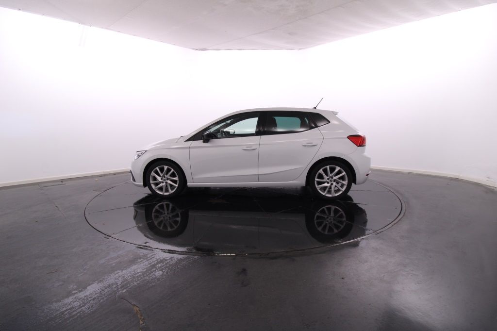 seat-ibiza-2024-gasolina-999cc