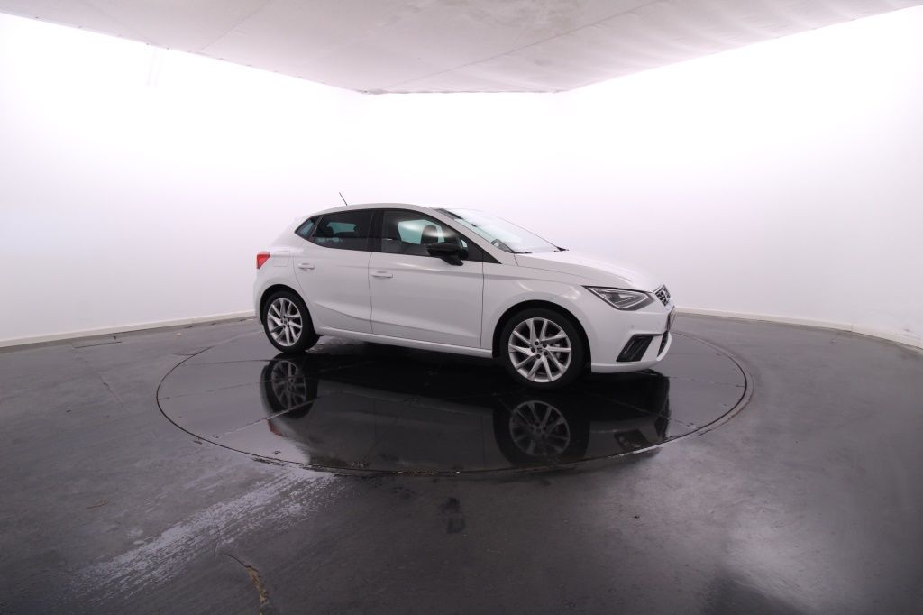seat-ibiza-2024-gasolina-999cc