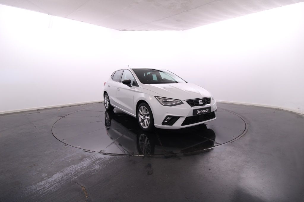 seat-ibiza-2024-gasolina-999cc