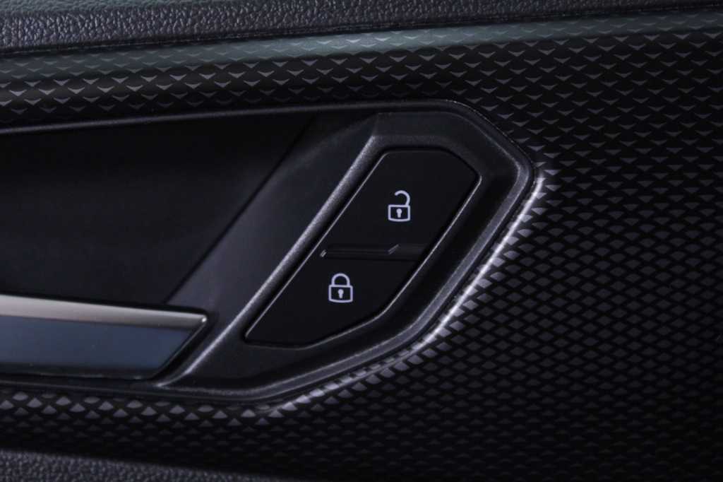 volkswagen-t-cross-2023-gasolina-999cc