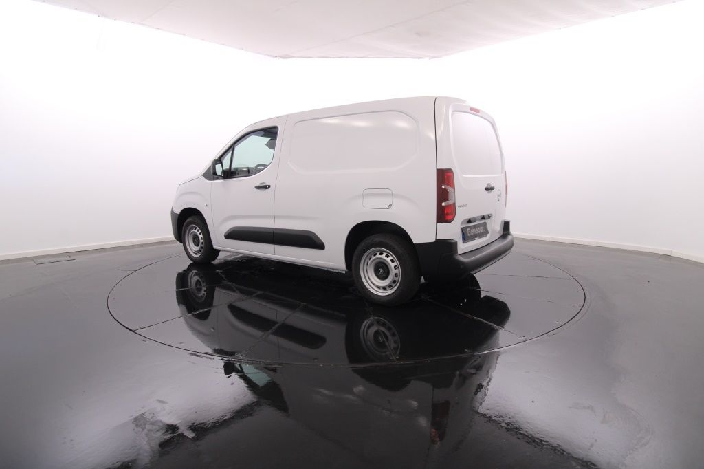 opel-combo-2024-diesel-1499cc