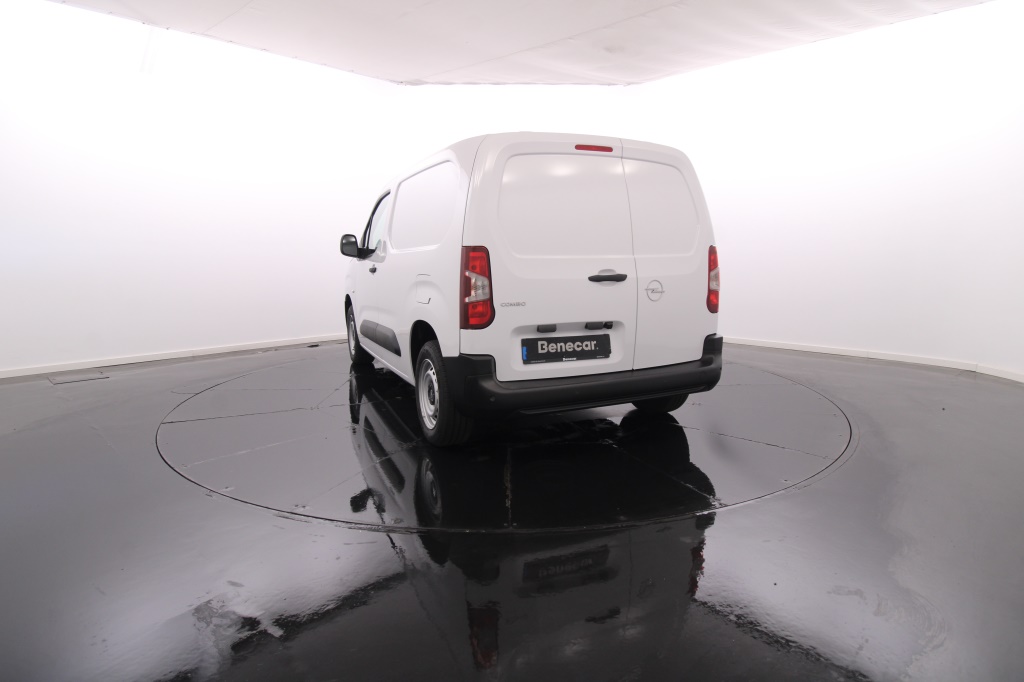 opel-combo-2024-diesel-1499cc
