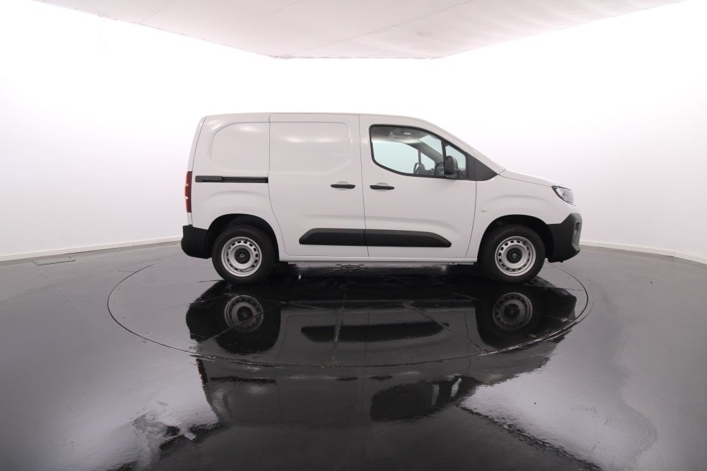 opel-combo-2024-diesel-1499cc