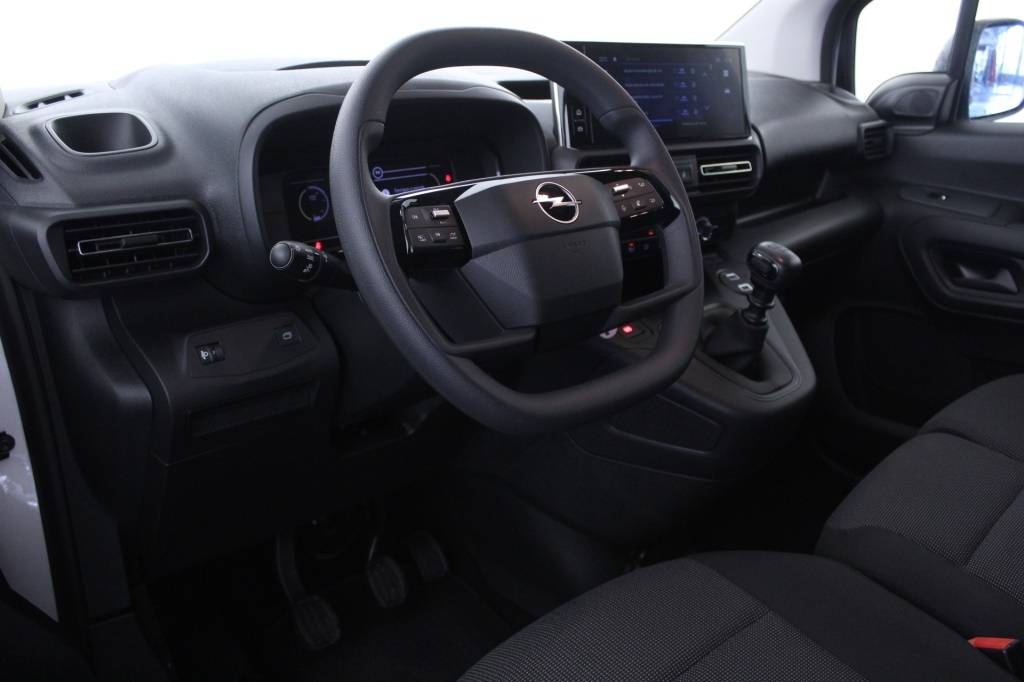 opel-combo-2024-diesel-1499cc