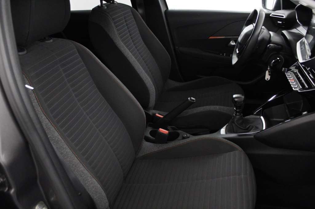 peugeot-208-2022-diesel-1499cc