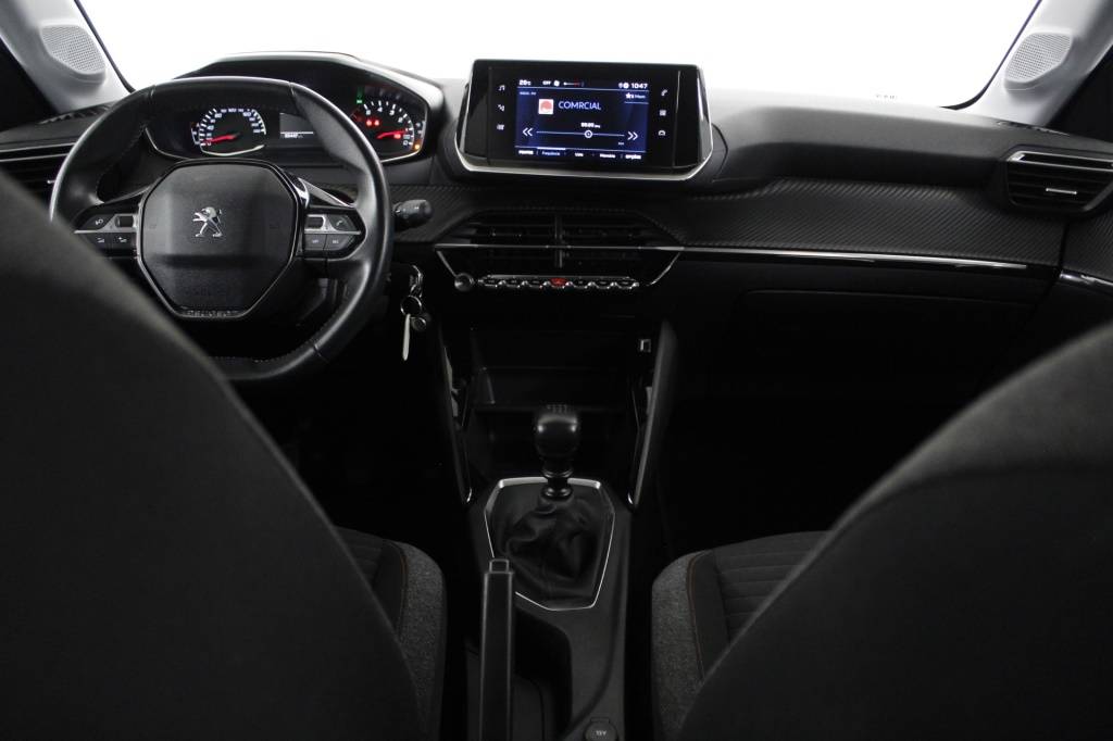 peugeot-208-2022-diesel-1499cc