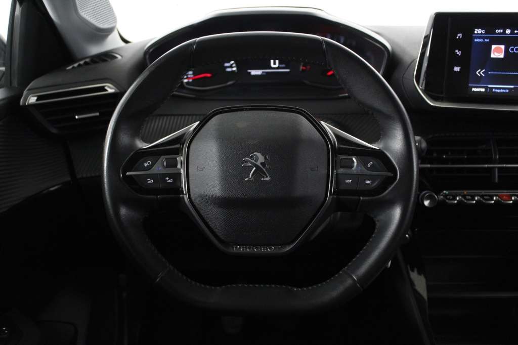 peugeot-208-2022-diesel-1499cc