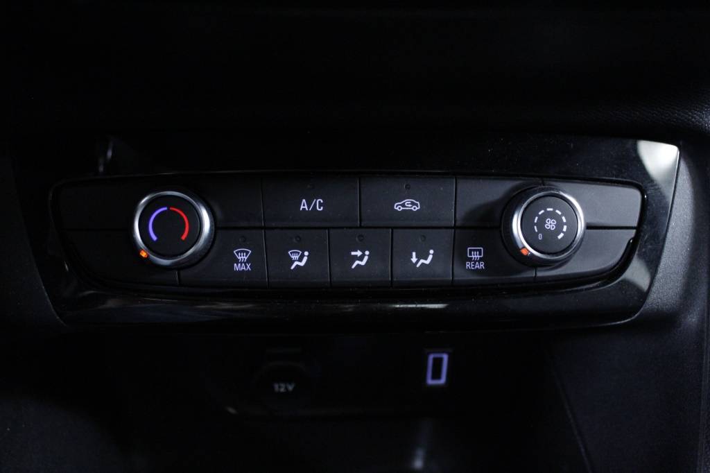 opel-corsa-2024-gasolina-1199cc