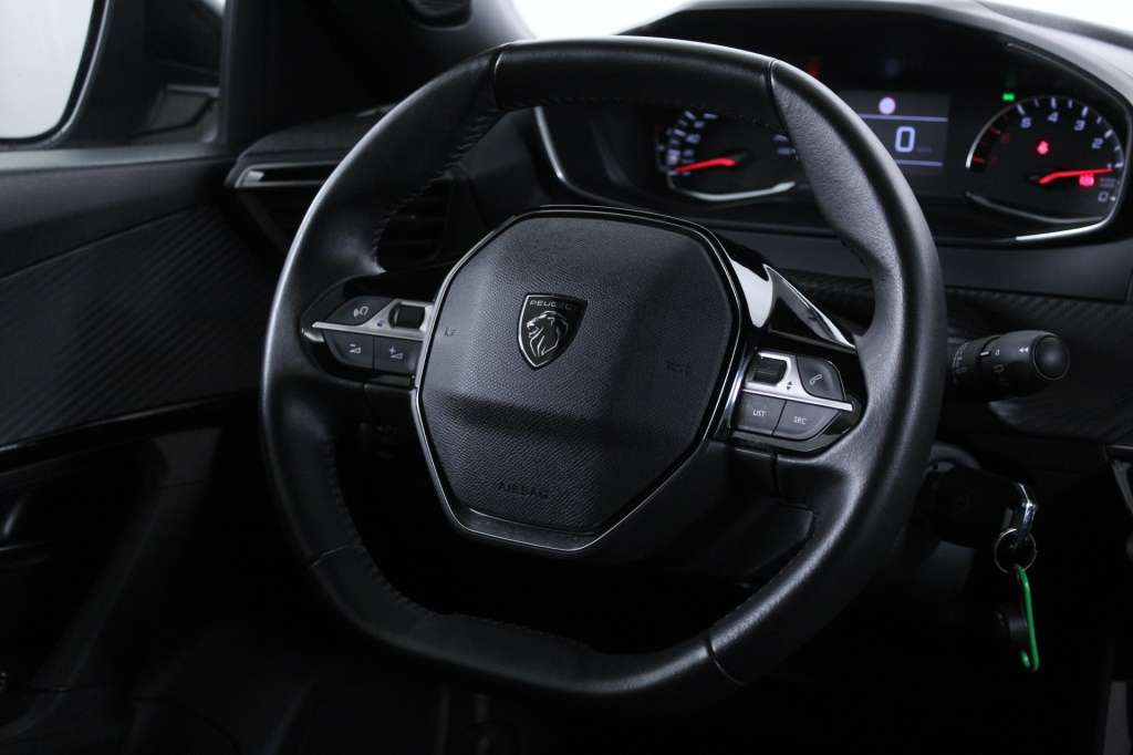 peugeot-2008-2024-gasolina-1199cc
