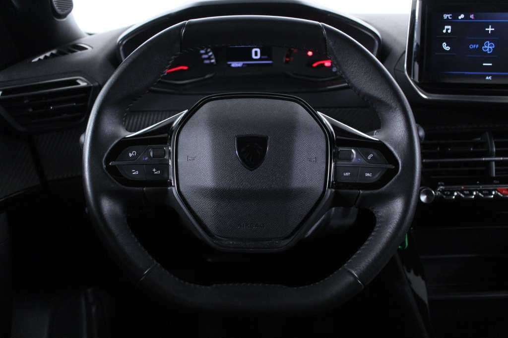 peugeot-2008-2024-gasolina-1199cc
