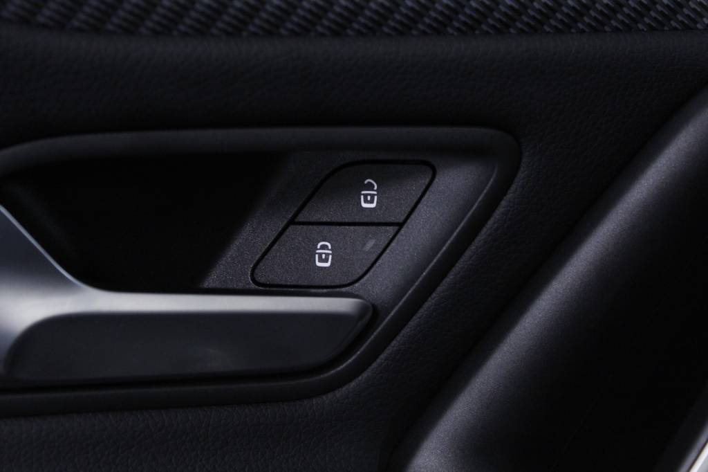 mercedes-benz-classe-a-2024-hibrido-1332cc