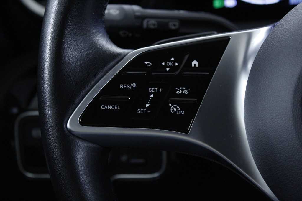 mercedes-benz-classe-a-2024-hibrido-1332cc