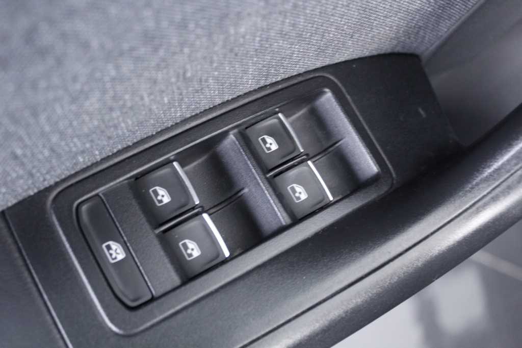 seat-ateca-2021-gasolina-999cc