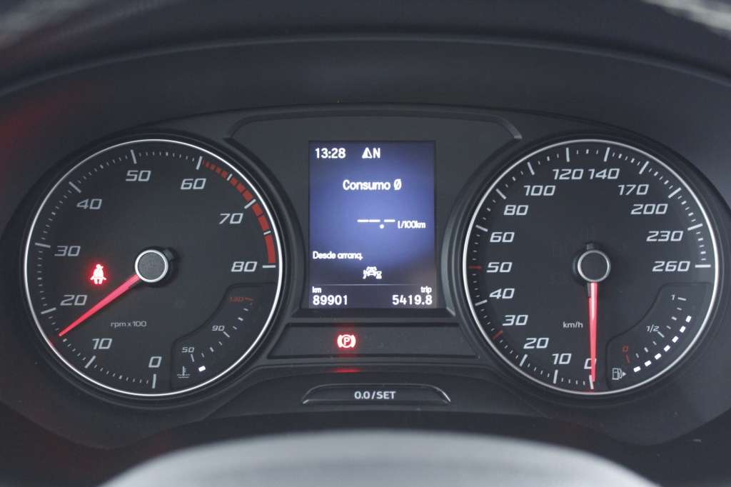 seat-ateca-2021-gasolina-999cc
