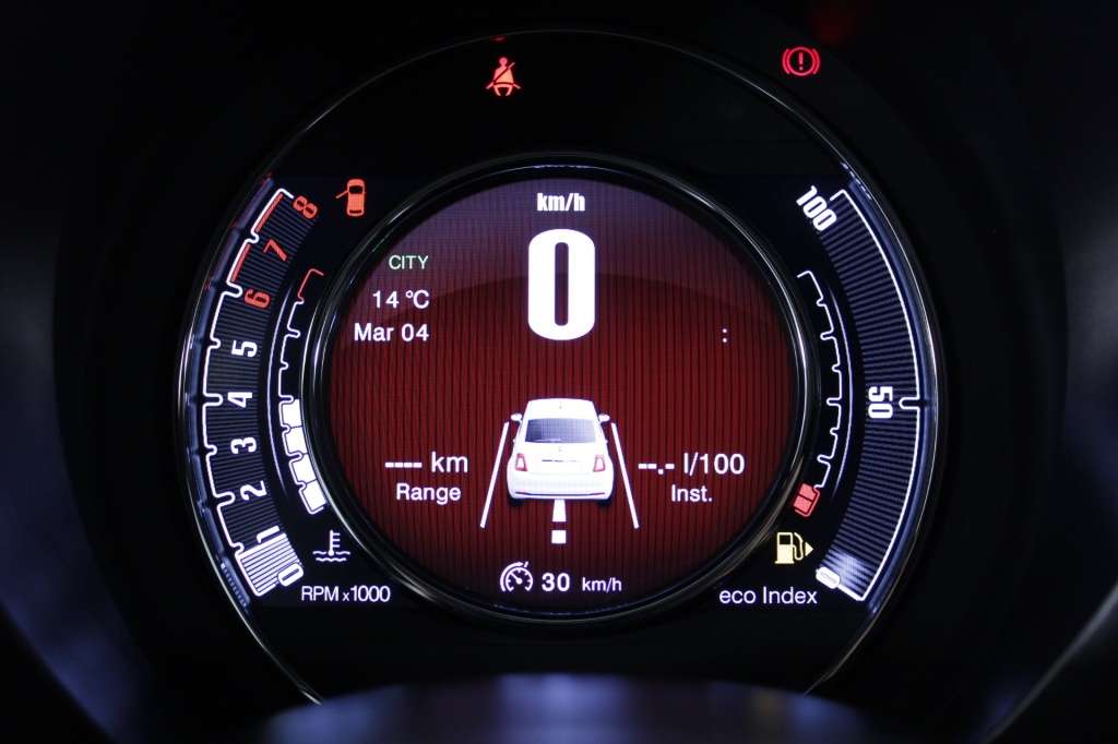 fiat-500-2024-hibrido-999cc