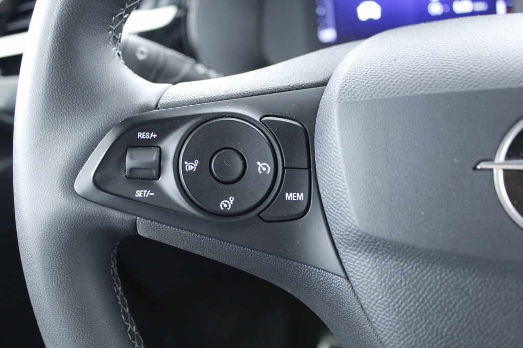 opel-corsa-2024-gasolina-1199cc