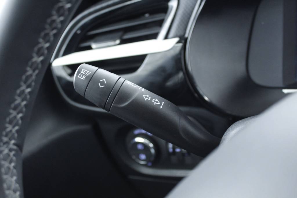 opel-corsa-2024-gasolina-1199cc