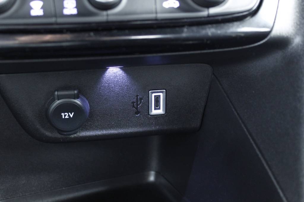opel-corsa-2024-gasolina-1199cc