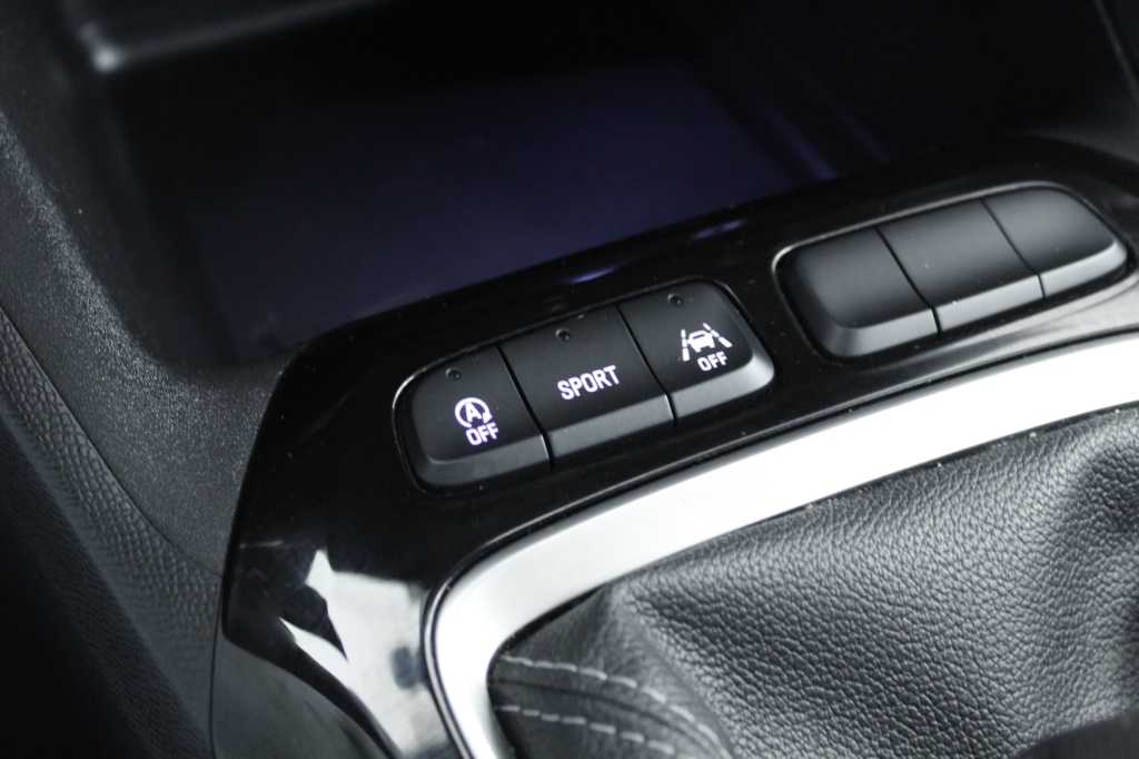 opel-corsa-2024-gasolina-1199cc