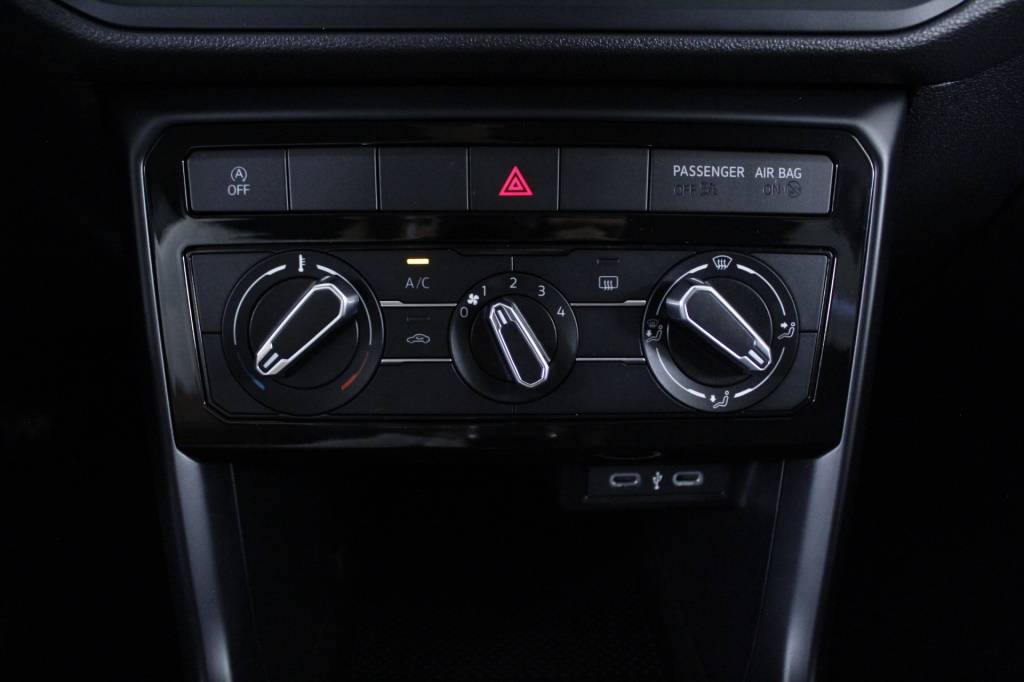 volkswagen-t-cross-2023-gasolina-999cc