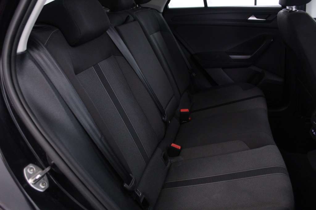 volkswagen-t-roc-2024-gasolina-999cc