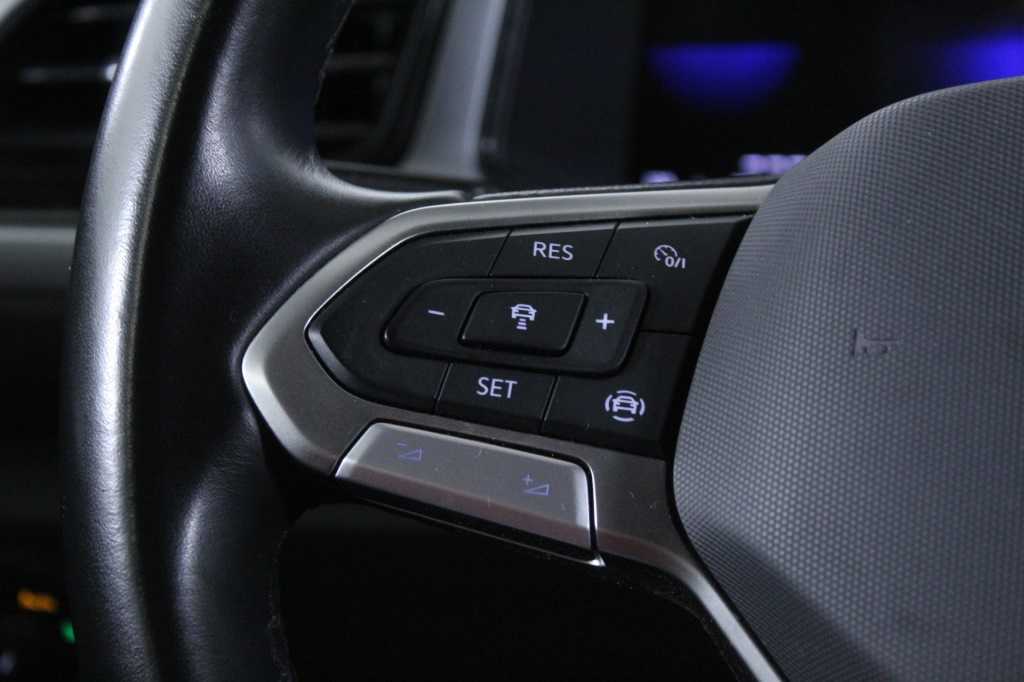 volkswagen-t-roc-2024-gasolina-999cc