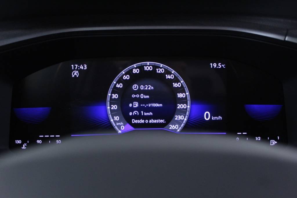 volkswagen-t-roc-2024-gasolina-999cc