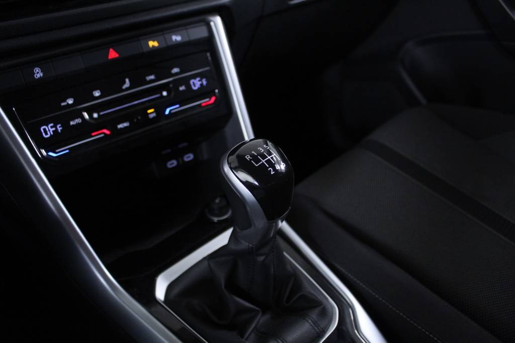 volkswagen-t-roc-2024-gasolina-999cc