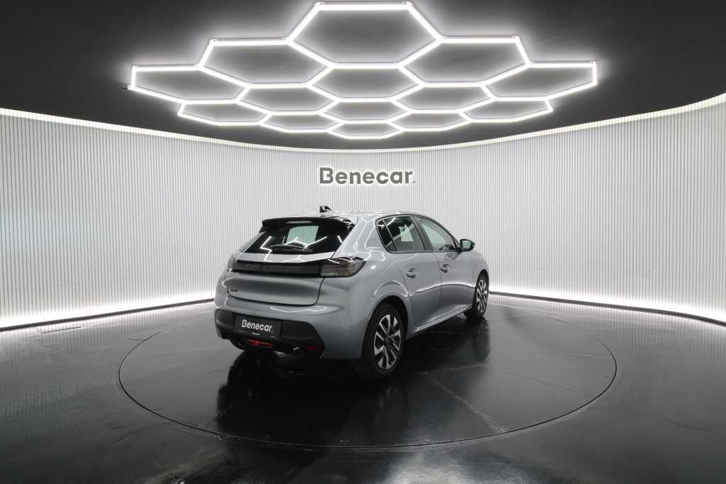 peugeot-208-2024-gasolina-1199cc