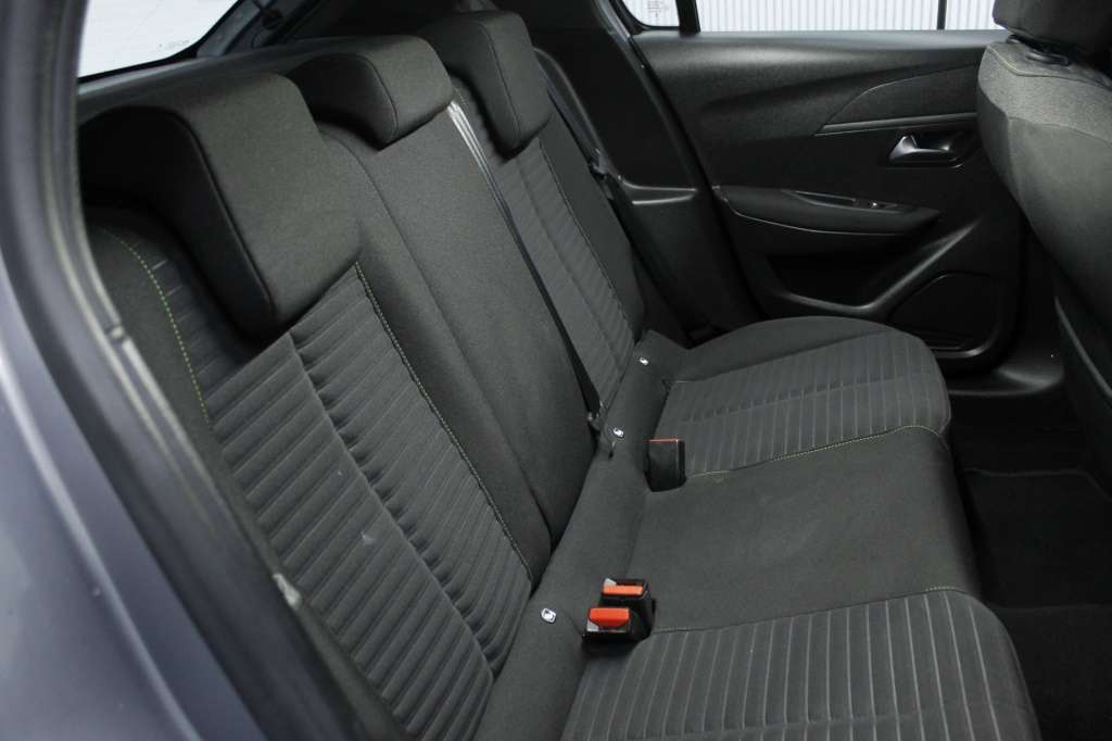 peugeot-208-2024-gasolina-1199cc