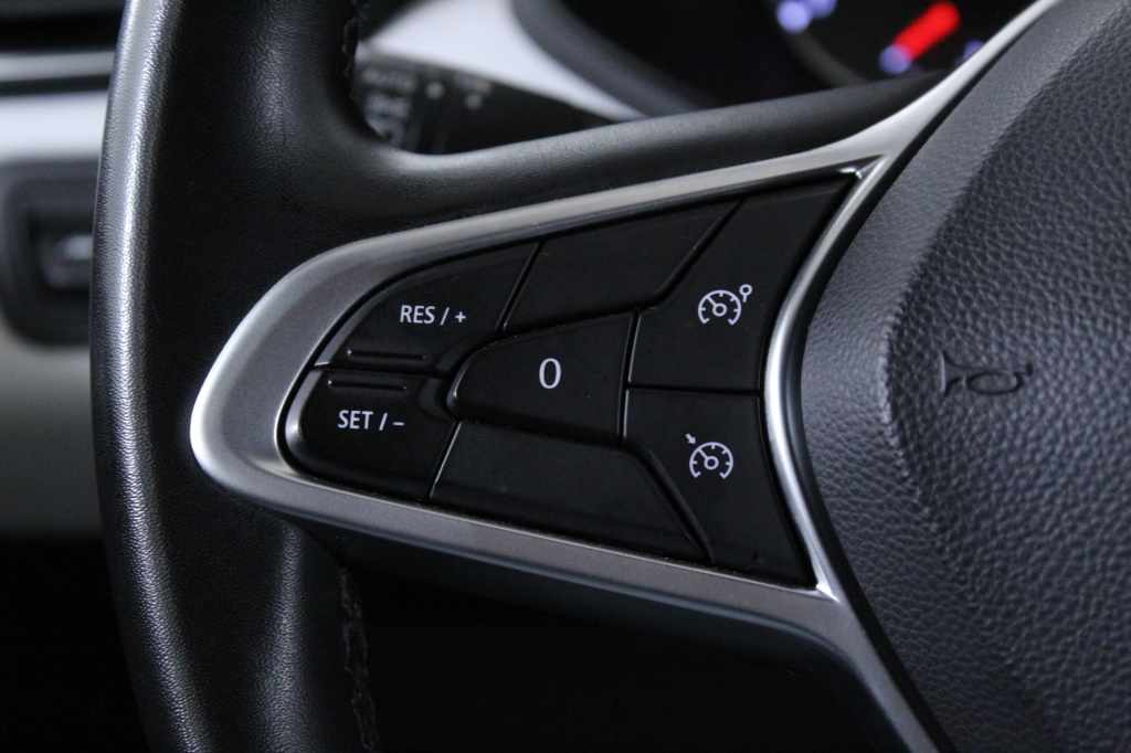 renault-clio-2023-gasolina-999cc