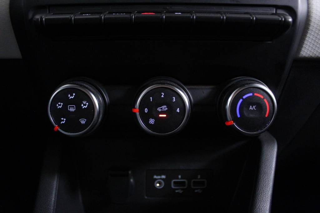 renault-clio-2023-gasolina-999cc